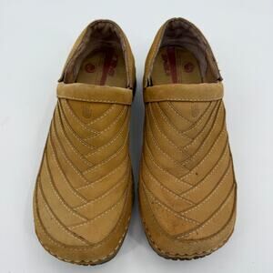 TEVA Vaana 6399 Tan Suede Shoes Womens Size 6 Loafers Slip-On Clogs Comfort